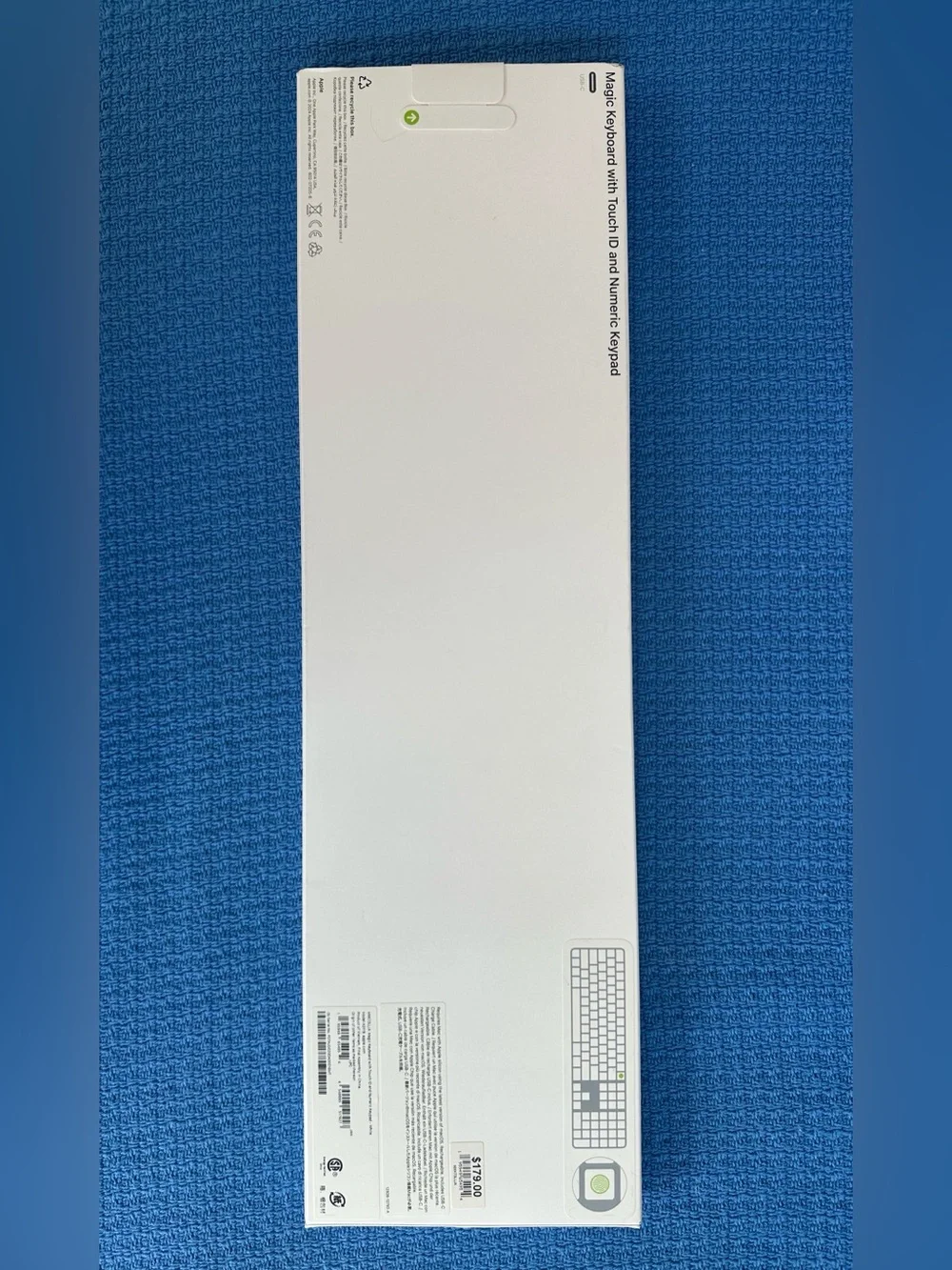 Apple Magic Keyboard w/Touch ID  ++ 6.6’ Apple USB-C to MagSafe3 Charging Cable